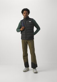 The North Face M ACONCAGUA 3 VEST - Waistcoat - black