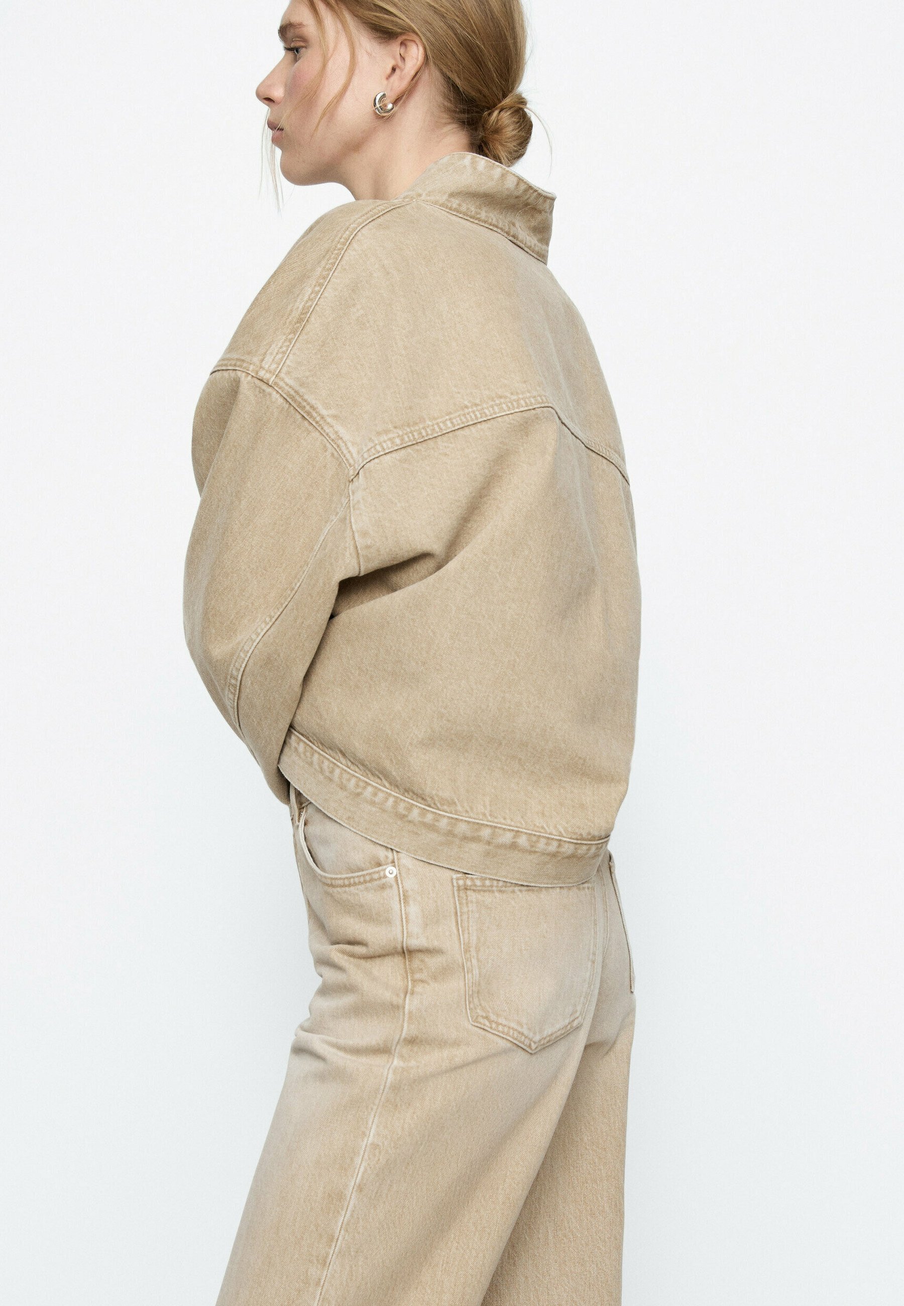 Massimo Dutti HIGH-WAIST BARREL - Relaxed fit jeans - beige