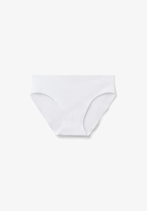 Witte naadloze damesonderbroek met middelhoog model en volledige achterkantbedekking, plat uitgespreid op een witte achtergrond.