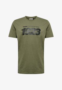 Wybrany, deep lichen green