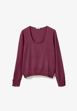 Burgunderfarbener Pullover mit quadratischem Ausschnitt, langen Ärmeln und gerippten Bündchen. Der Stoff ist weich mit einer glatten Textur und verfügt über Knöpfe an den Ärmelabschlüssen.