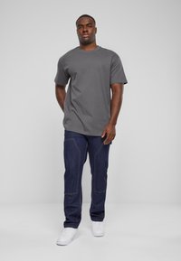 Urban Classics DOUBLE KNEE  - Blugi drepți - rinsed denim