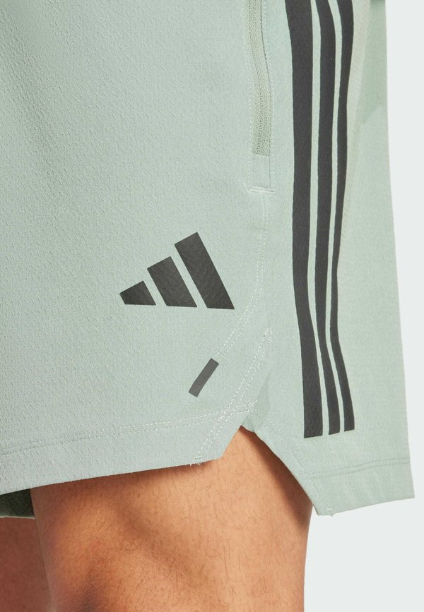 POWER 3-STRIPES - Sports shorts4