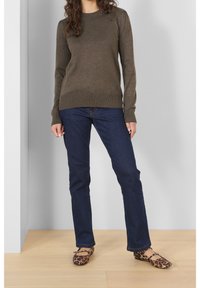 Saint Tropez Stickad tröja - brown