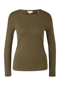 Maglietta a maniche lunghe con colletto rotondo in verde oliva. Realizzata in morbido cotone, presenta una texture liscia e cuciture minime lungo l'orlo e i polsini.