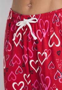 LASCANA VIVANCE DREAMS BY LASCANA VALENTINE - Komplet pidžame - white red