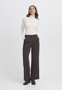 ICHI Pantalon classique - chocolate torte