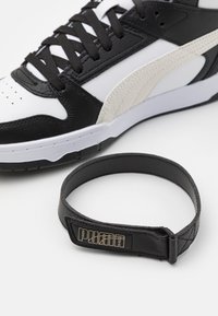 Puma RBD GAME UNISEX biały