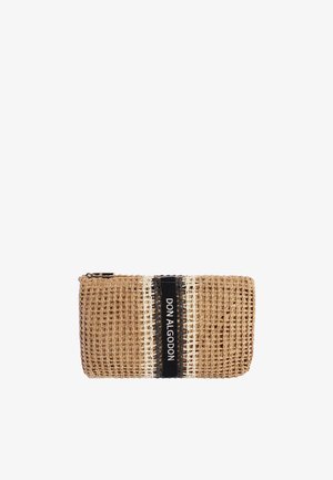 Bolsa rectangular de paja tejida con cremallera, con rayas verticales en blanco y negro y el texto "DON ALGODON" en la parte frontal.