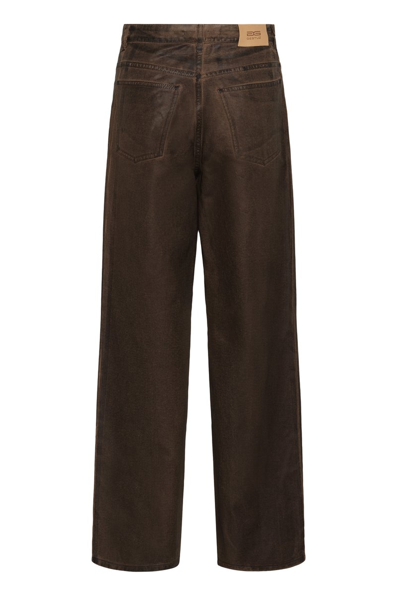 Brown wide-leg jeans made of denim with a smooth texture, featuring two back pockets and a leather brand tag at the waistband.