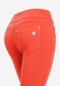 Freddy N.O.W.® YOGA CLASSIC - Pantalones - cayenne