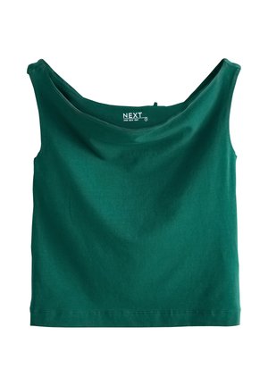 Ærmeløs mørkegrøn crop top med bred firkantet udskæring og et mærke med teksten "NEXT Open Neck Vest."