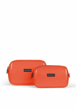 Expression - Reisaccessoires - radiant red