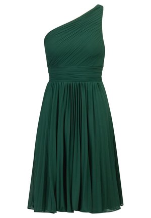 Grünes Ein-Schulter-Kleid mit gefaltetem Material, taillierter Passform und fließendem Rock. Der Stoff ist leicht und glatt.