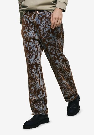 - Jeansy Straight Leg