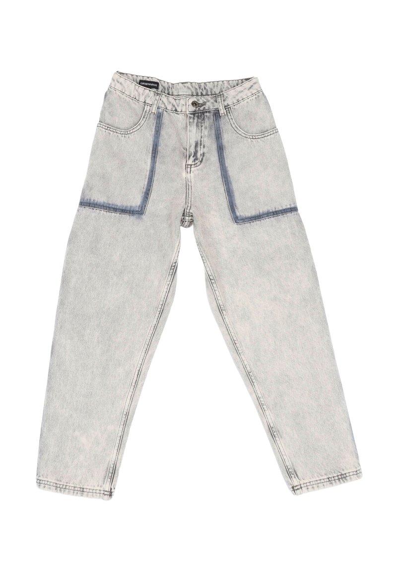 Jeans in denim grigio chiaro con vita alta, due ampie tasche frontali, cuciture blu a contrasto e una vestibilità rilassata e svasata.