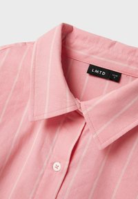 LMTD RELAXED FIT - Camicia - peony