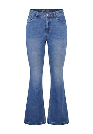Jean en denim bleu à jambes évasées avec bouton à l'avant, passants de ceinture et poches, présenté de face sur fond blanc.