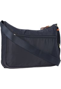 Borsa a spalla in nylon blu navy con tracolla lunga, scomparto principale con zip e tasca esterna; texture liscia e design minimale.