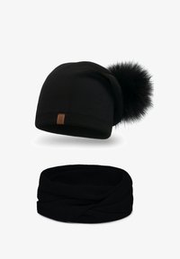 Unselected, black