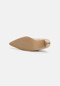Zign Stivaletti con tacco - beige