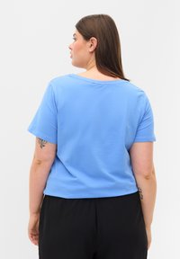 Zizzi T-shirt - bas - ultramarine