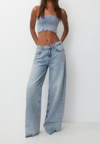 PULL&BEAR Vaqueros a campana - blue denim