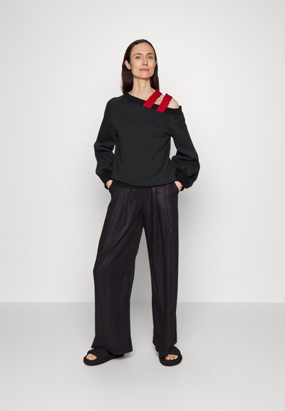 Ioana Ciolacu BREEZE MIX - Sweatshirt - black/red