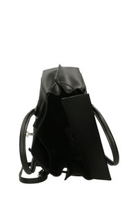 Borsa a mano in pelle nera con un design strutturato, texture liscia, doppio manico e apertura superiore con tasca interna.