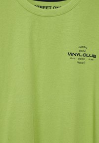 Street One MEN Triko s potiskem - gelb