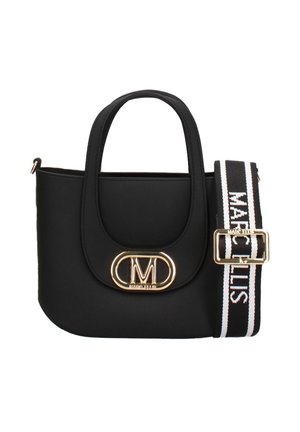 Zwarte handtas met korte handgrepen, gouden "M"-logo aan de voorkant en afneembare zwart-wit gestreepte schouderband met "Marc Ellis"-tekst.