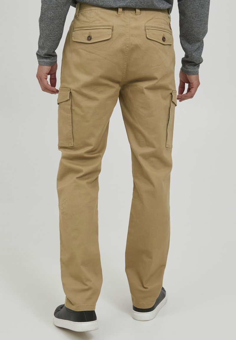 Herren Chinos | 11 Project Cargohose sand/beige - GO61216 Herren Chinos | 11 Project Cargohose sand/beige - GO61216