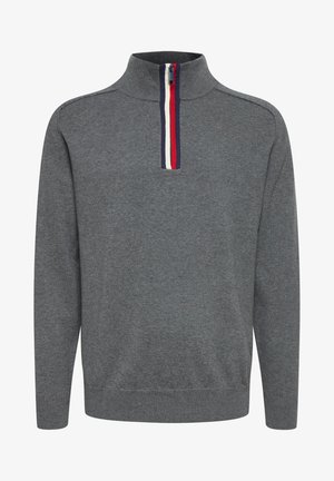 Hallide salliga kõrge kraega hall sviiter, millel on pool tõmblukk ja triibuline aktsent punase, valge ja laevanduse sinisega sulgus. Pehme tekstuur.