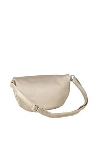 Borsa a tracolla beige con una texture liscia, forma semi-ovale, tracolla regolabile e dettagli metallici argentati. Design minimalista, senza motivi.