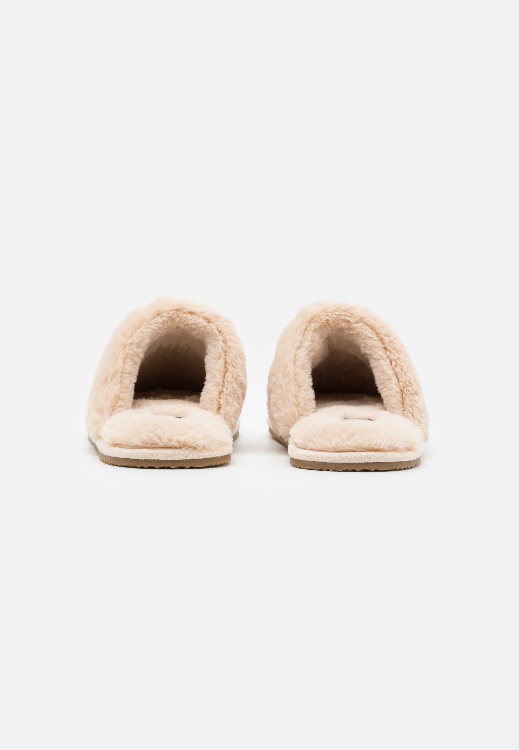 summit scuff slipper