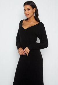 Bubbleroom KNITTED PUFF SLEEVE DRESS - Tubino - black