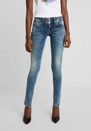 LTB JULITA - Testhezálló fazon - field wash