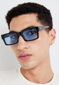 STELLAR UNISEX - Solbriller - black
