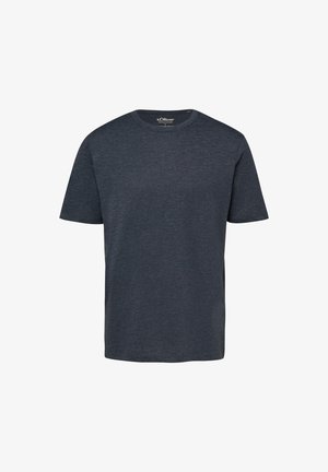 Ciemnoszary t-shirt o krótkim rękawie z delikatną teksturą, luźnym krojem i metką marki s.Oliver wewnątrz kołnierza.