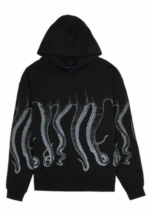Sweat à capuche noir avec des motifs détaillés de tentacules de pieuvre blanches enroulées autour du torse et des manches.