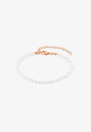 Parelarmband met gelijkmatig verdeelde witte parels, afgewerkt met een roségouden ketting en sluiting voor een verstelbare pasvorm.