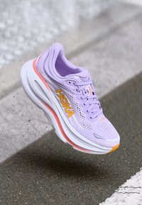 HOKA BONDI 9 - Tenisice za cestovno trčanje - aster flower/starlight glow