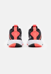 adidas Performance OWNTHEGAME 2.0 - Koripallokengät - core black/footwear white/turbo