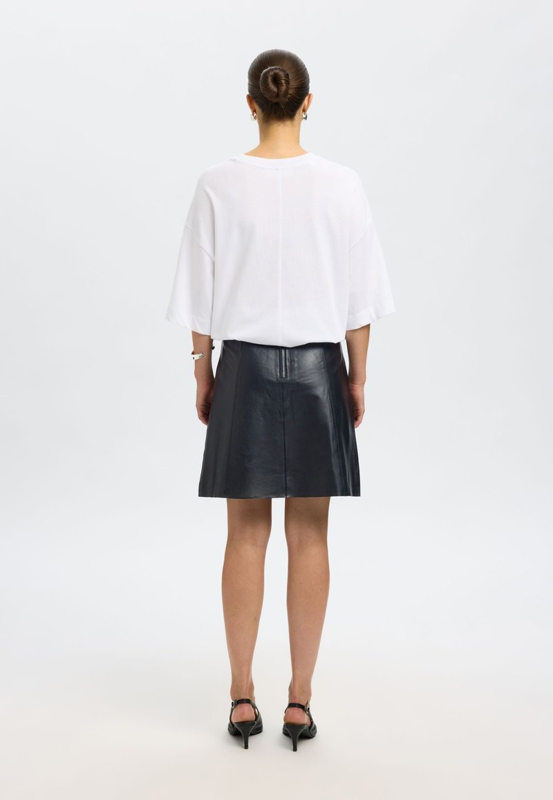 Jupe Business Chic CCDK Rayures Noir Taille 38 - Occasion Très Bon état - Top ZC216, Origine Chine