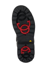 Černá guma podešev boty s červenými kruhovými akcenty a strukturovanými gripovými vzory, s vyrytým názvem značky "BOGNER" a ukazatelem velikosti.