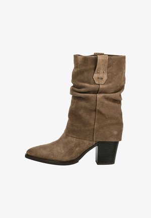 NeroGiardini, I617147D - Cowboy/biker ankle boot - spago