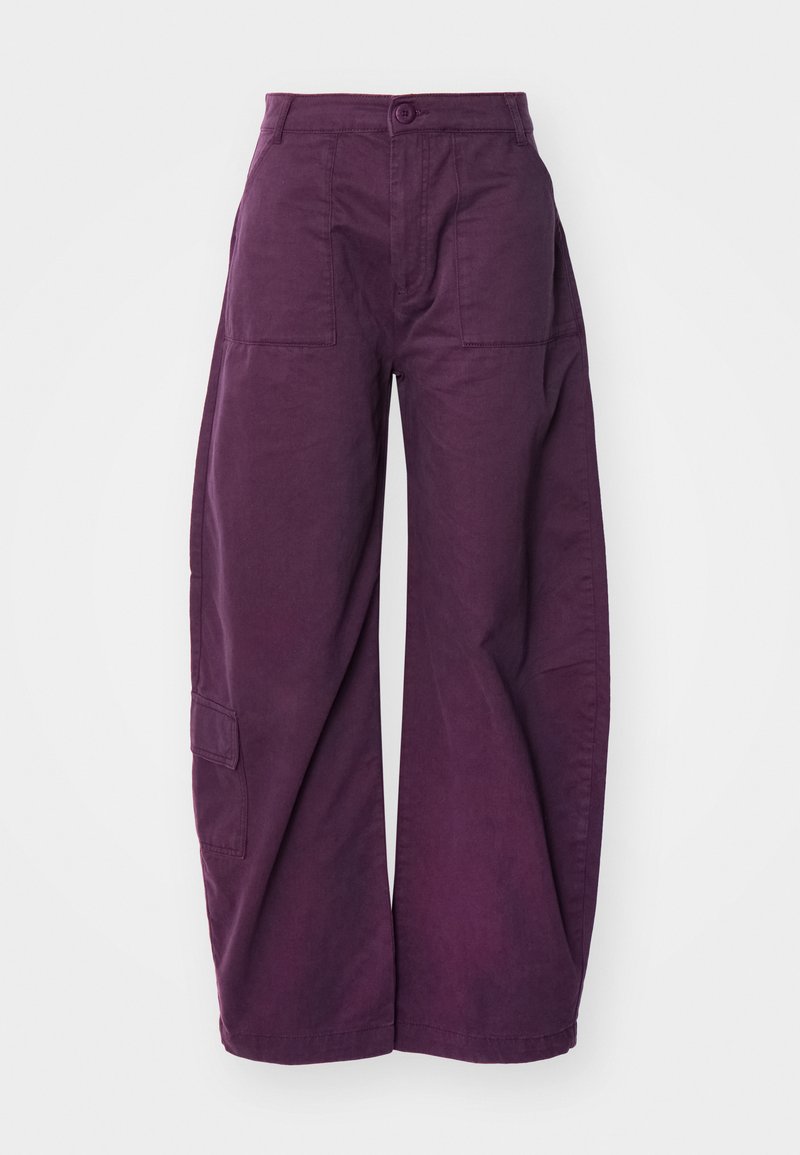 Pantaloni cargo
