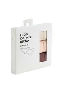 Lot de trois slips en mélange de coton de couleurs claires (beige, rose, marron) présentés dans une boîte en carton blanc avec une fenêtre transparente.