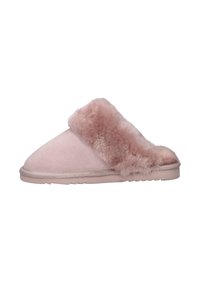 Roze suède slipper met een fluffy, bontachtige bovenkant, gesloten achterkant en een zachte zool, met een gladde textuur en een rond teenontwerp.
