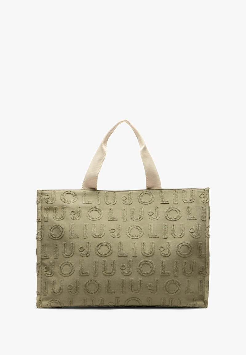 Olivengrøn tote bag med tekstureret logo mønster, med cremefarvede stoffer håndtag og rektangulært design.